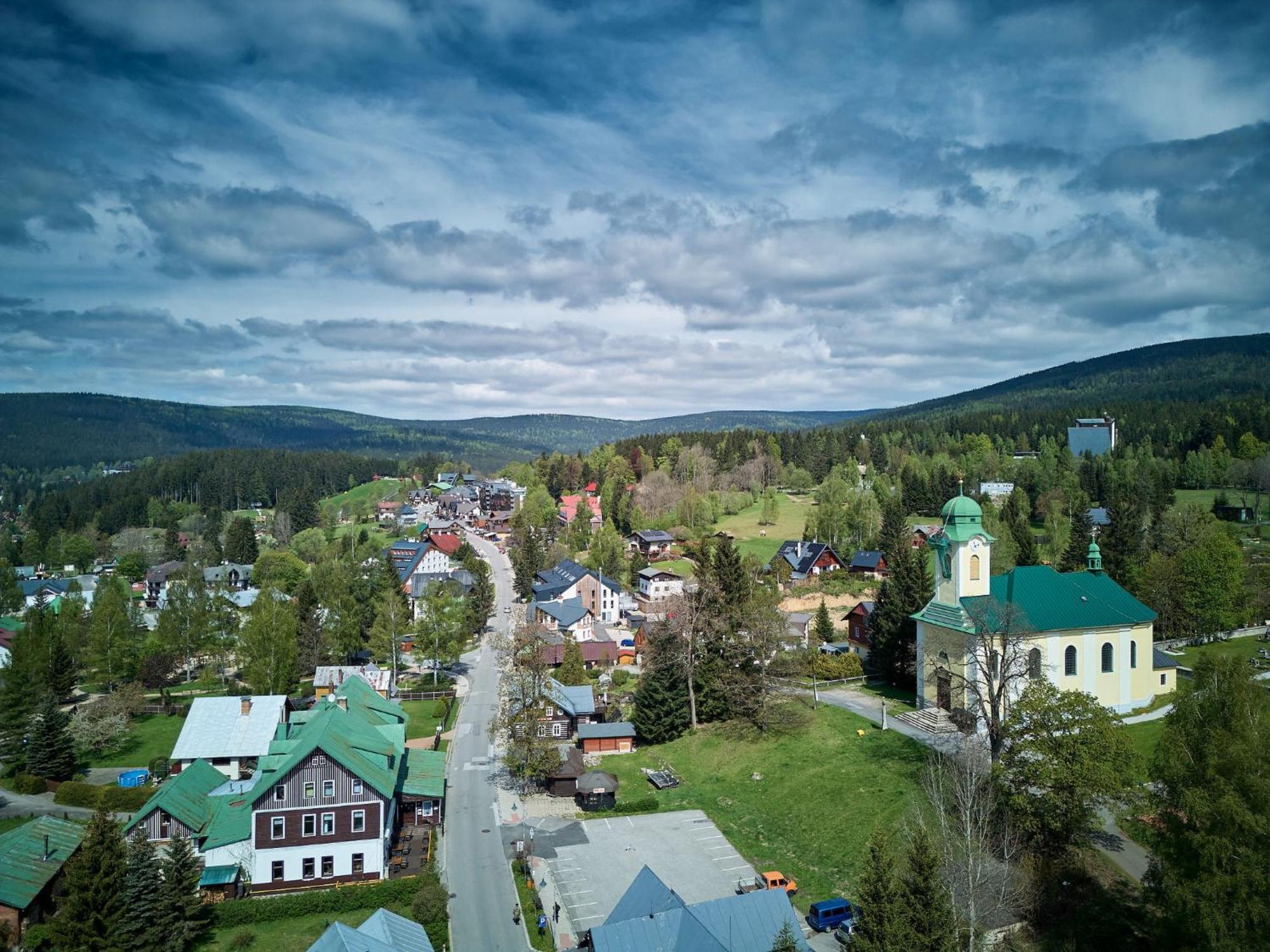Apartment Harrachov 497-1 By Interhome Экстерьер фото